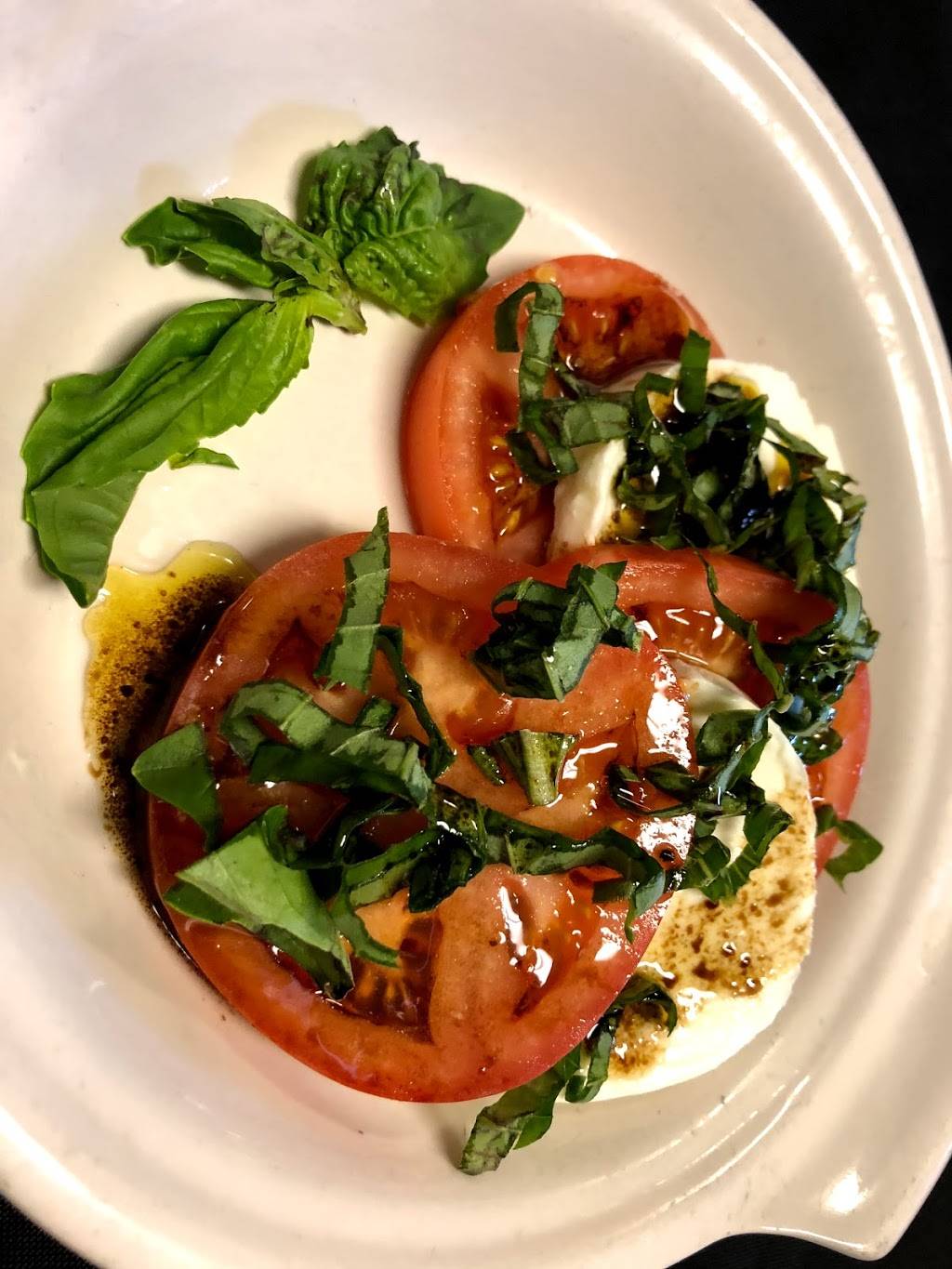 Crane & Pelican Cafe | restaurant | 127 S 2nd St, Le Claire, IA 52753, USA | 5632898774 OR +1 563-289-8774