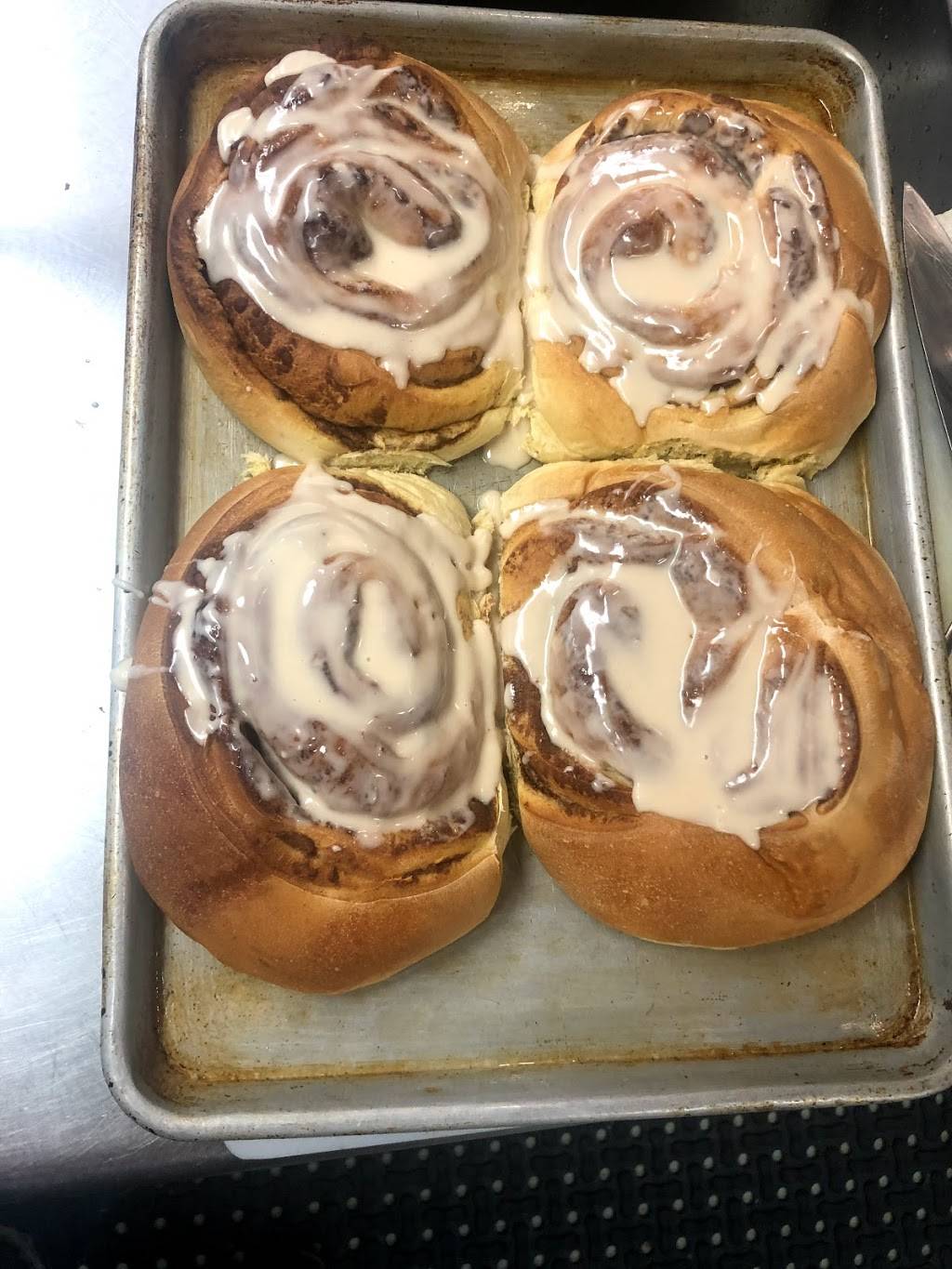 Donna Kayes Cafe | cafe | 212 Oak St, Bakersfield, CA 93304, USA | 6618734942 OR +1 661-873-4942