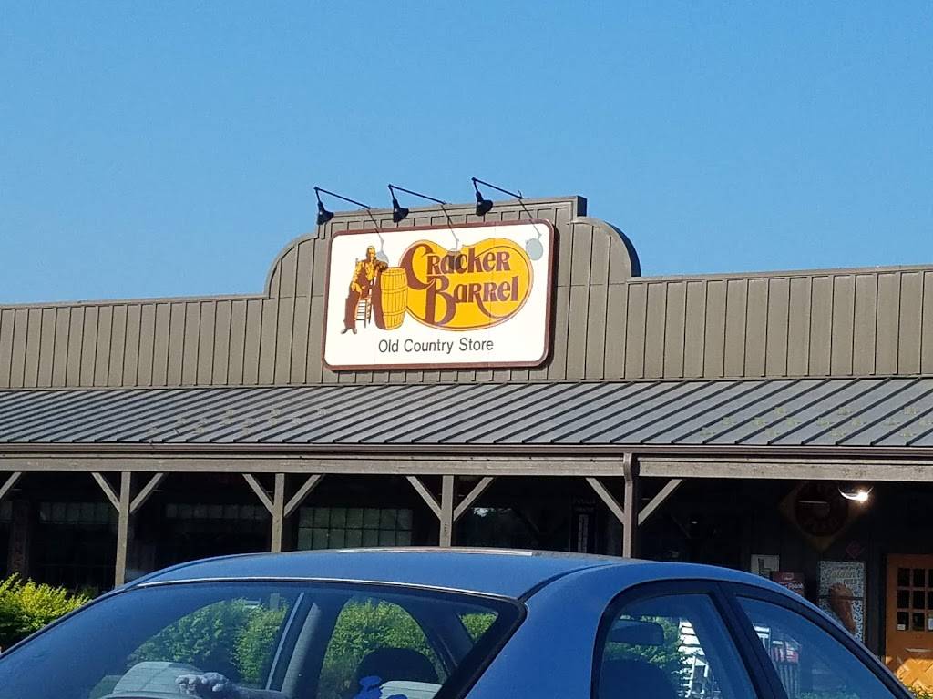 Cracker Barrel Old Country Store | restaurant | 1860 Winderly Ln, Pickerington, OH 43147, USA | 6147597799 OR +1 614-759-7799