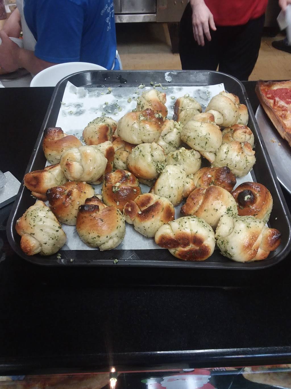 Tonys Pizza | meal delivery | 1009 Germantown Pike, Plymouth Meeting, PA 19462, USA | 6102771905 OR +1 610-277-1905