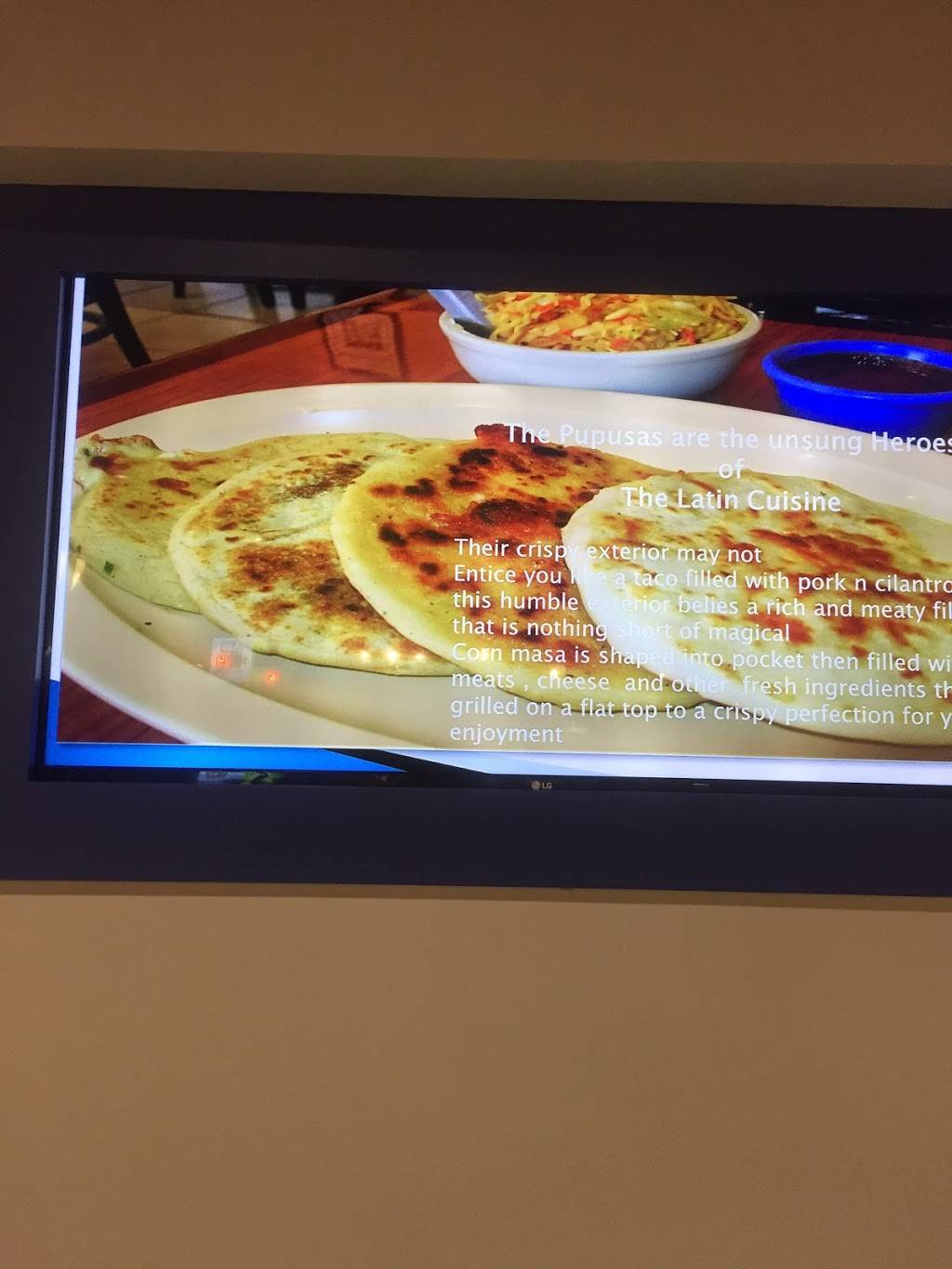 Pupusa Xpress | restaurant | 1700 Wilson Ave, North York, ON M3L 1B2, Canada | 4162412727 OR +1 416-241-2727