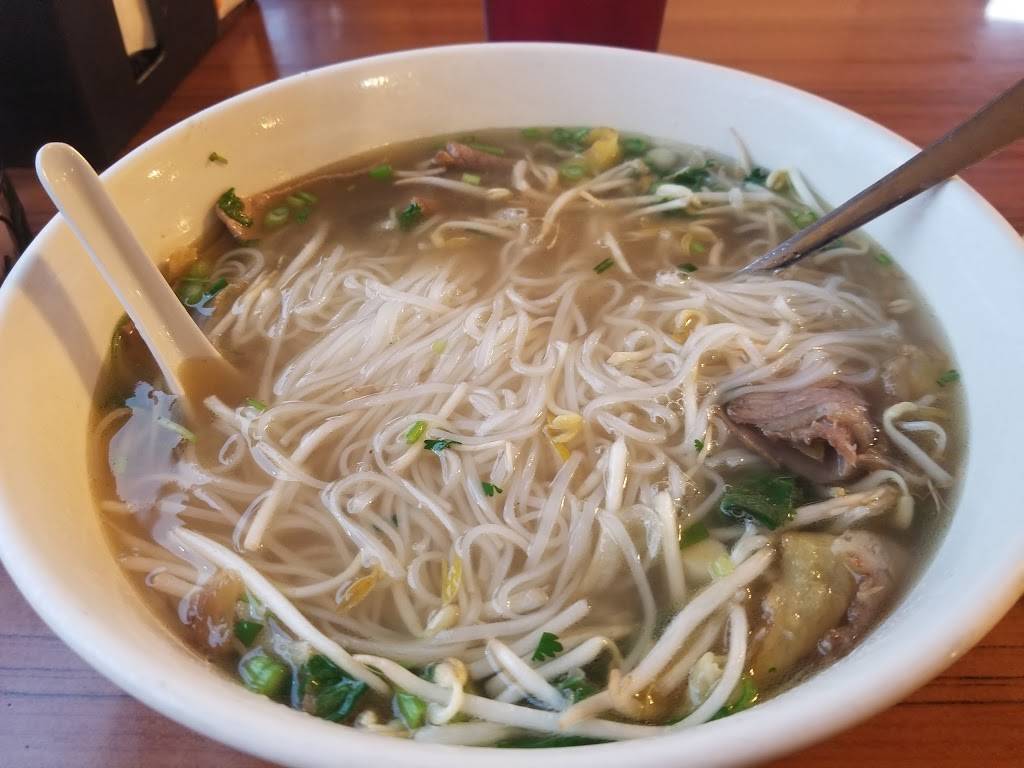 Pho Ha Long Restaurant | restaurant | 6424 Northwest Loop 410 #104, San Antonio, TX 78238, USA | 2105214507 OR +1 210-521-4507