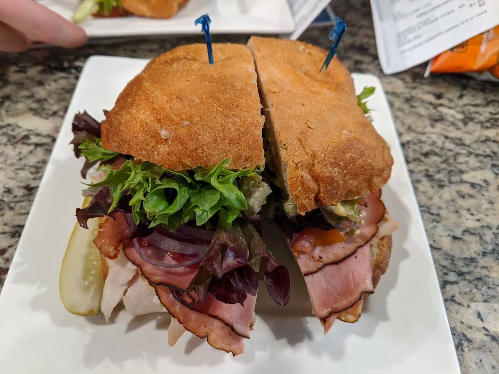 Big Bear Bistro | meal takeaway | 297 Hanson Ranch Rd, Vail, CO 81657, USA | 9704451007 OR +1 970-445-1007