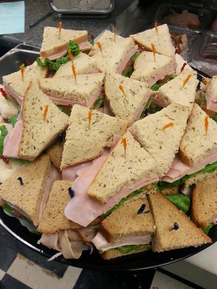 A La Mode Cafe & Catering | restaurant | 331 Nottingham Rd, Syracuse, NY 13210, USA | 3154466716 OR +1 315-446-6716