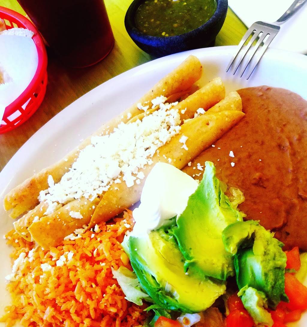 Las Salsas | restaurant | 2018 San Pedro Ave, San Antonio, TX 78212, USA | 2107325366 OR +1 210-732-5366