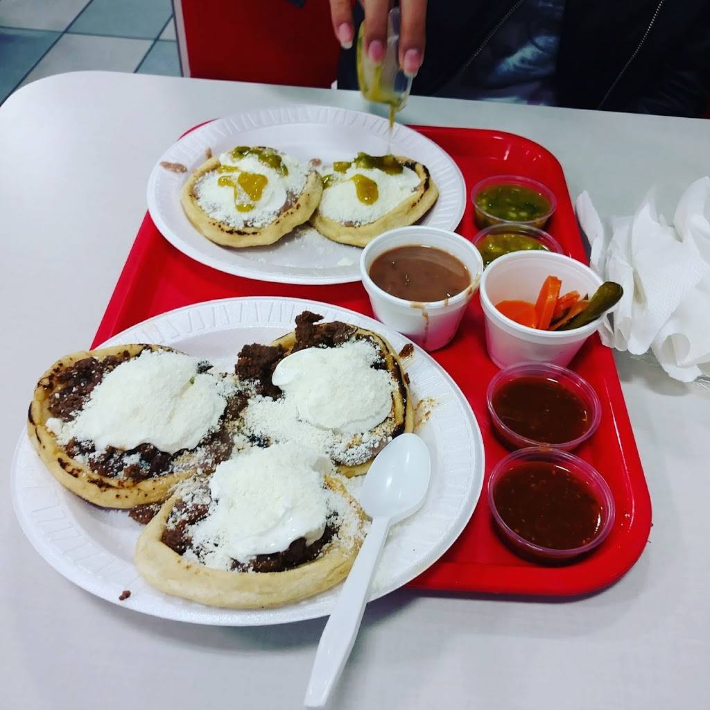 Tacos Gavilan | restaurant | 115 E Baseline Rd, Rialto, CA 92376, USA | 9095620430 OR +1 909-562-0430