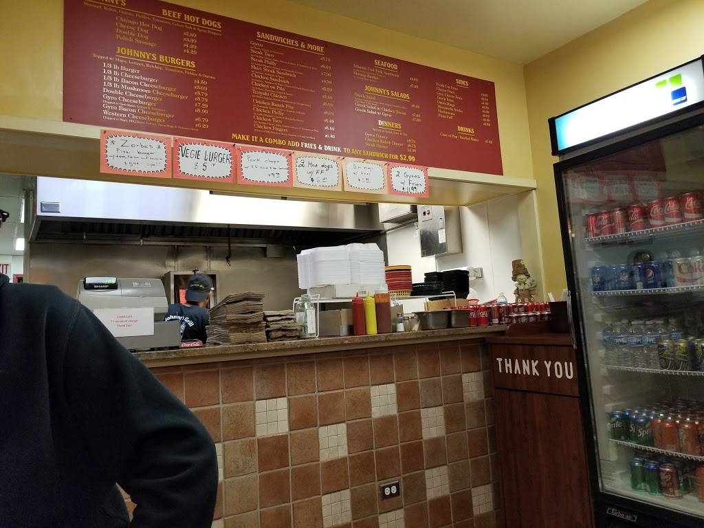 Johnnys Grill | restaurant | 5313 Lincoln Ave, Skokie, IL 60077, USA | 8476744067 OR +1 847-674-4067