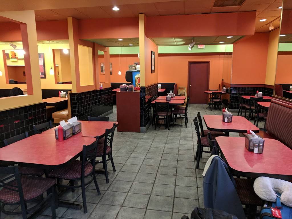 Showmars Little Rock | restaurant | 2540 Little Rock Rd, Charlotte, NC 28214, USA | 7043982240 OR +1 704-398-2240