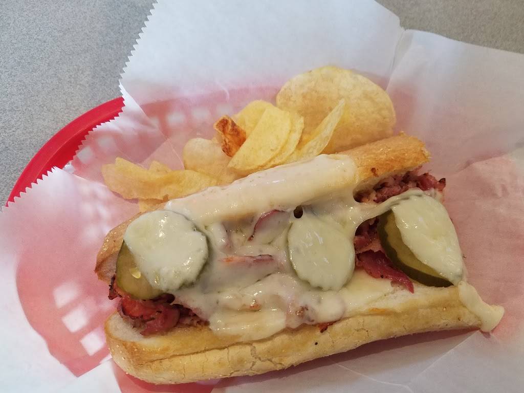 Capones Pizza | restaurant | 7201 Arlington Ave, Riverside, CA 92503, USA | 9516893520 OR +1 951-689-3520