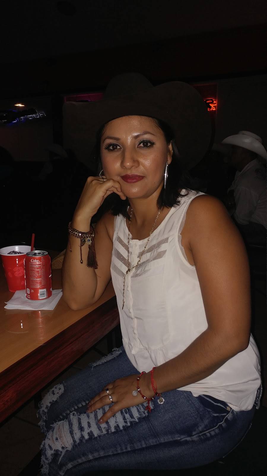 La Cabana | restaurant | 8475 Folsom Blvd, Sacramento, CA 95826, USA | 9163811577 OR +1 916-381-1577