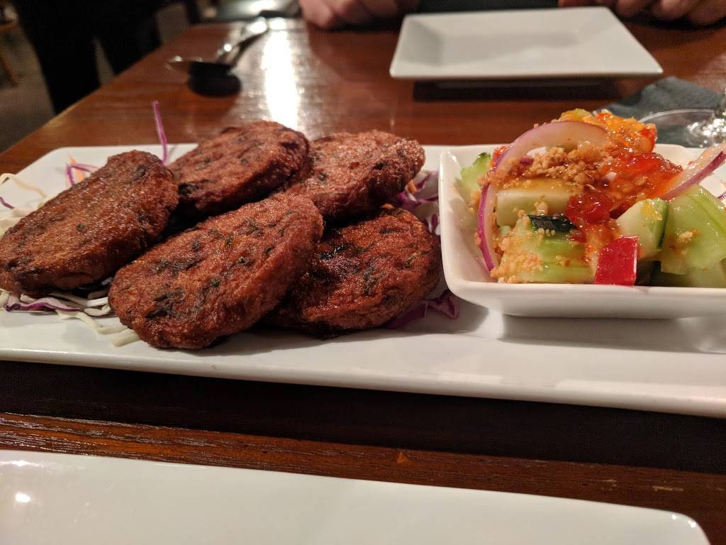 Spice | restaurant | 411 W Magnolia Ave, Fort Worth, TX 76104, USA | 8179841800 OR +1 817-984-1800