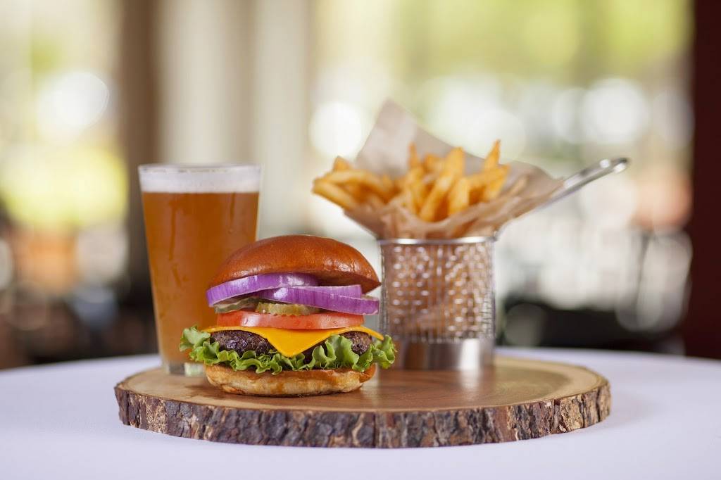 WaterWorks Bar & Grill | restaurant | 111 W Fortune St, Tampa, FL 33602, USA | 8132231351 OR +1 813-223-1351