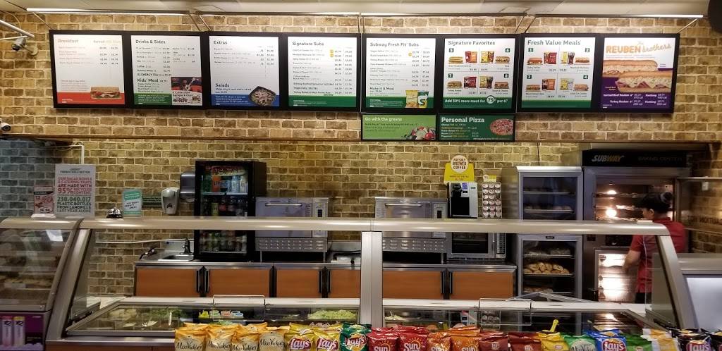 Subway | restaurant | 12229 Jefferson Ave, Newport News, VA 23602, USA | 7572493602 OR +1 757-249-3602