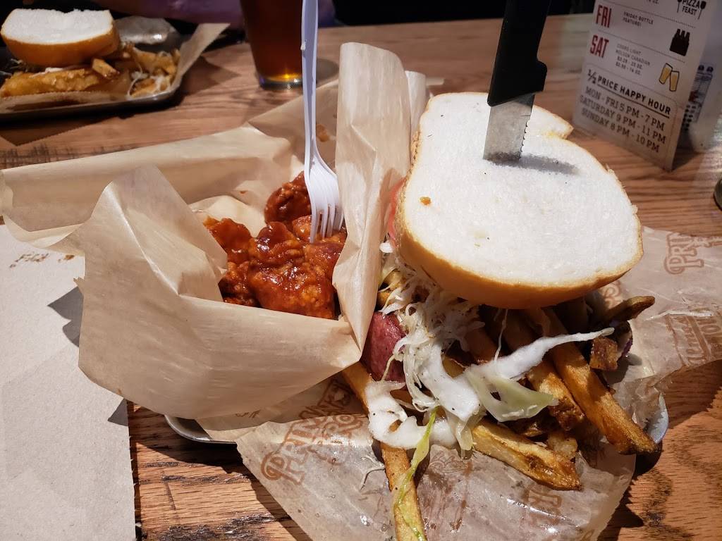 Primanti Bros. | restaurant | 4501 Steubenville Pike, Pittsburgh, PA 15205, USA | 4129216677 OR +1 412-921-6677