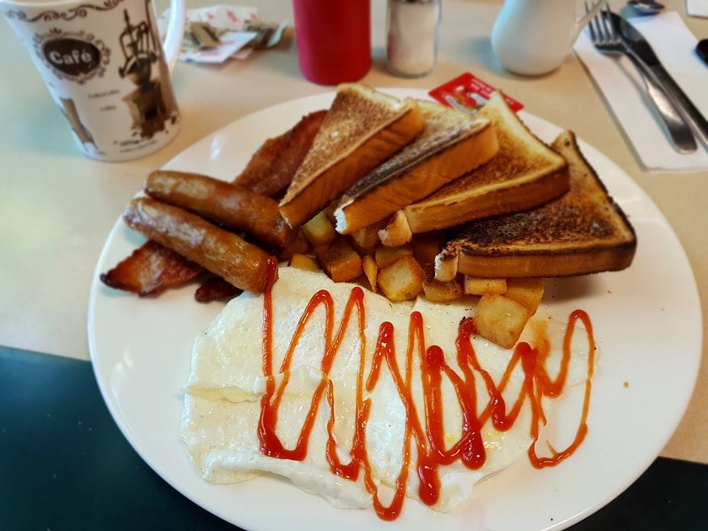 Dean Michaels Griddlehouse | restaurant | County Rd. 59 North, 594746, R.R#4, Woodstock, ON N4S 7V8, Canada | 5194565064 OR +1 519-456-5064