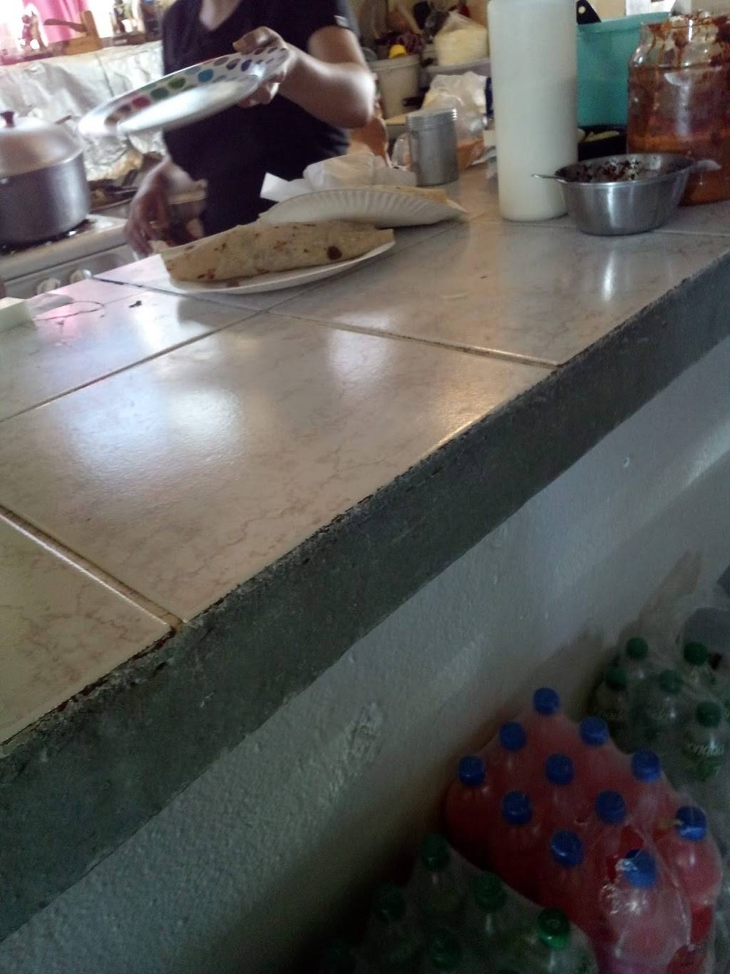 Tortas Sonia | restaurant | Av. Alejandro Von Humboldt 196, Nueva Tijuana, 22435 Tijuana, B.C., Mexico | 016646233616 OR +52 664 623 3616