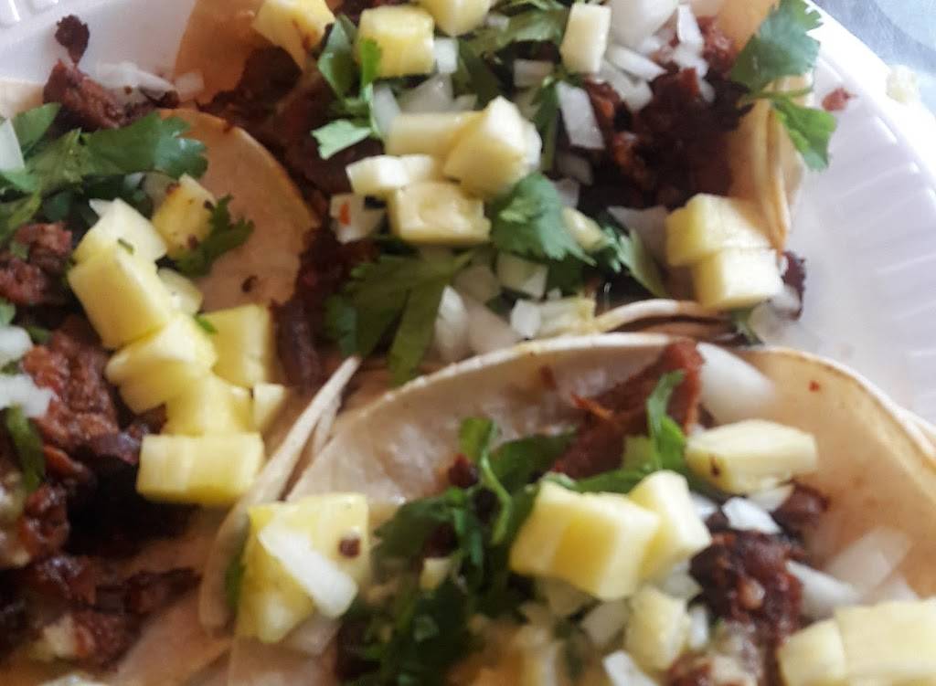 Los Garcia Mexican Fusion | restaurant | 836 E Main St, Waterbury, CT 06705, USA | 2039109432 OR +1 203-910-9432