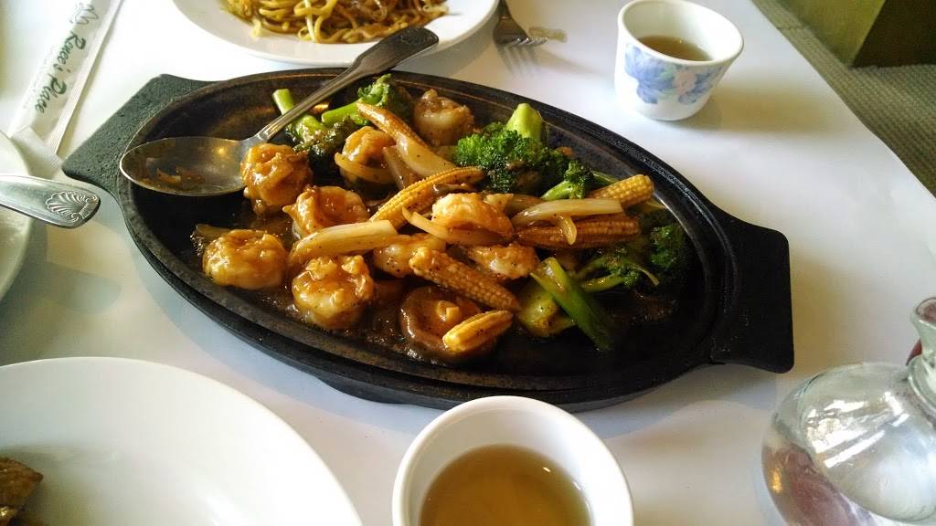 Renees Place | restaurant | 1477 Solano Ave, Albany, CA 94706, USA | 5105252330 OR +1 510-525-2330