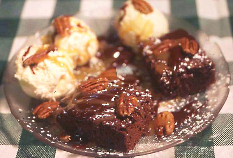 Hickory Notch Grill | restaurant | 2031 Broadstreet Rd, Maidens, VA 23102, USA | 8045562742 OR +1 804-556-2742