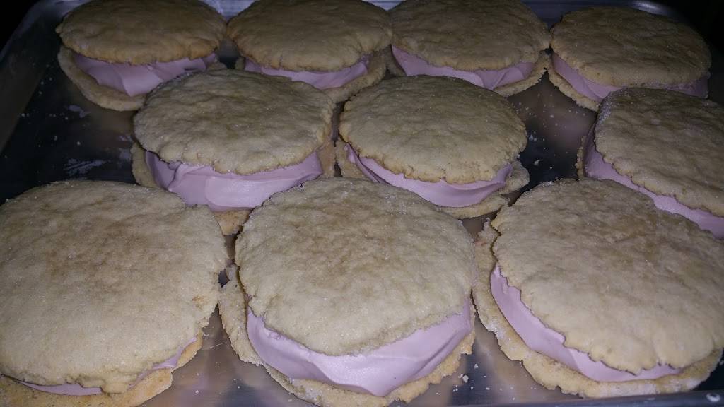 Zipps Pizzaria | restaurant | 301 Audubon St, Adair, IA 50002, USA | 6417423533 OR +1 641-742-3533