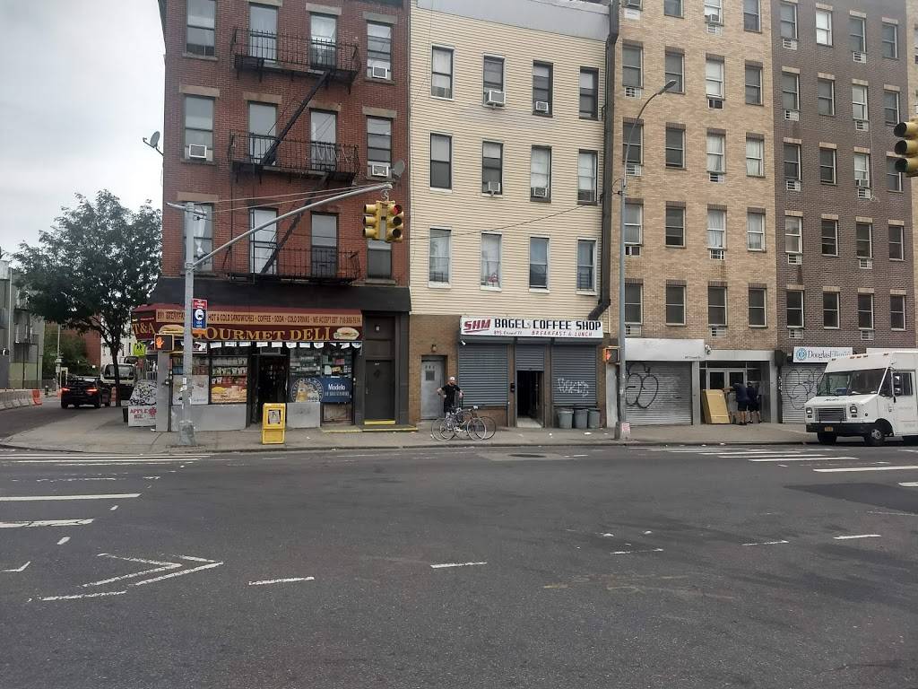 SHM Bagel & Coffee Shop | restaurant | Brooklyn, NY 11211, USA | 9293376299 OR +1 929-337-6299