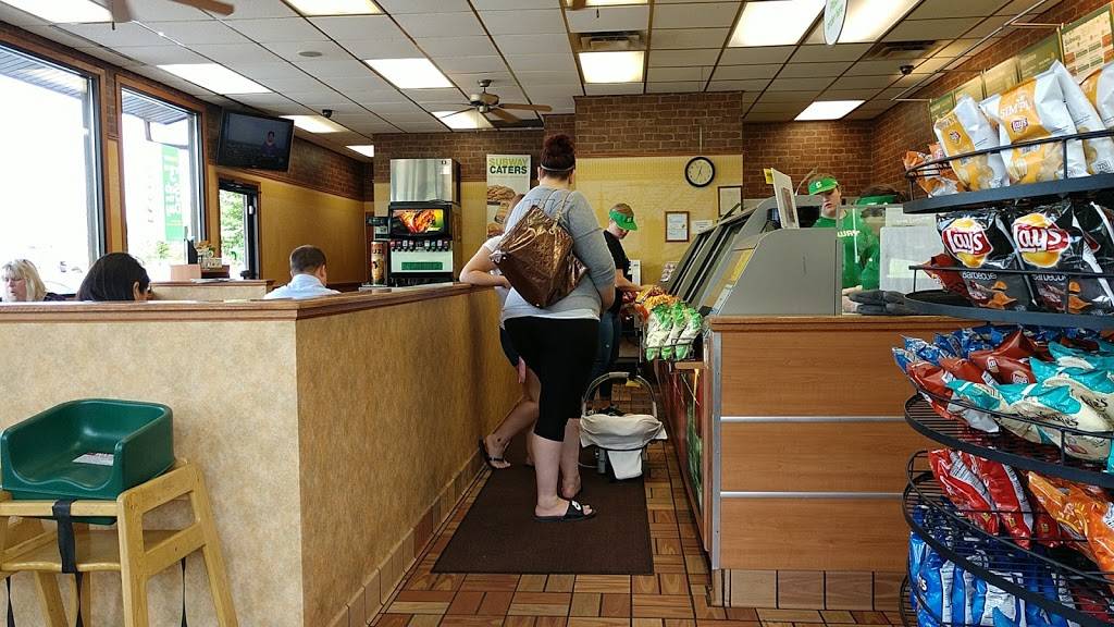 Subway | restaurant | 1789 Kimberly Rd, Bettendorf, IA 52722, USA | 5633558688 OR +1 563-355-8688