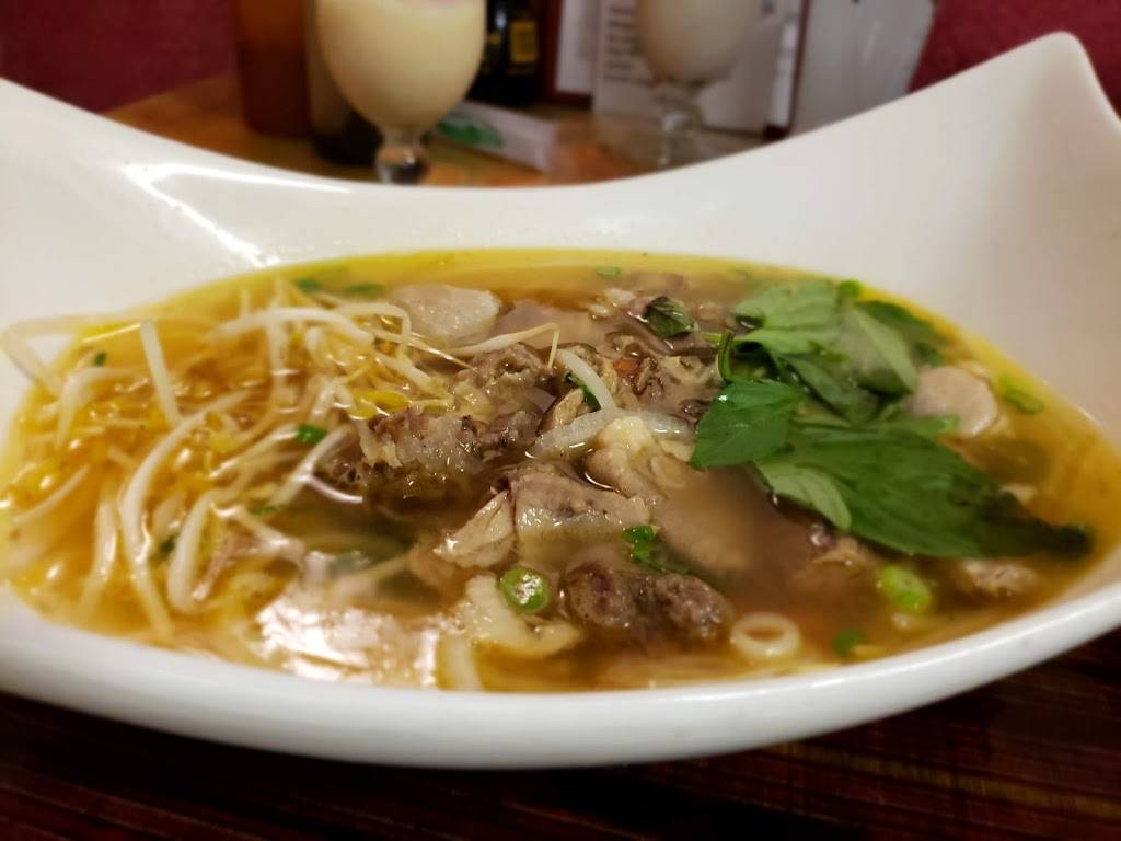 Nisa Thai Asian Cuisine | restaurant | 118 S Belvidere St, Richmond, VA 23220, USA | 8043431113 OR +1 804-343-1113