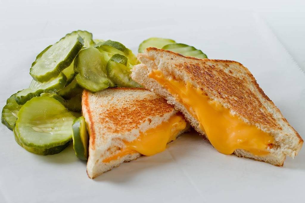 Billy Goat Tavern (at The Mart) | restaurant | 222 W Merchandise Mart Plaza Fc-2, Chicago, IL 60654, USA | 3124641045 OR +1 312-464-1045