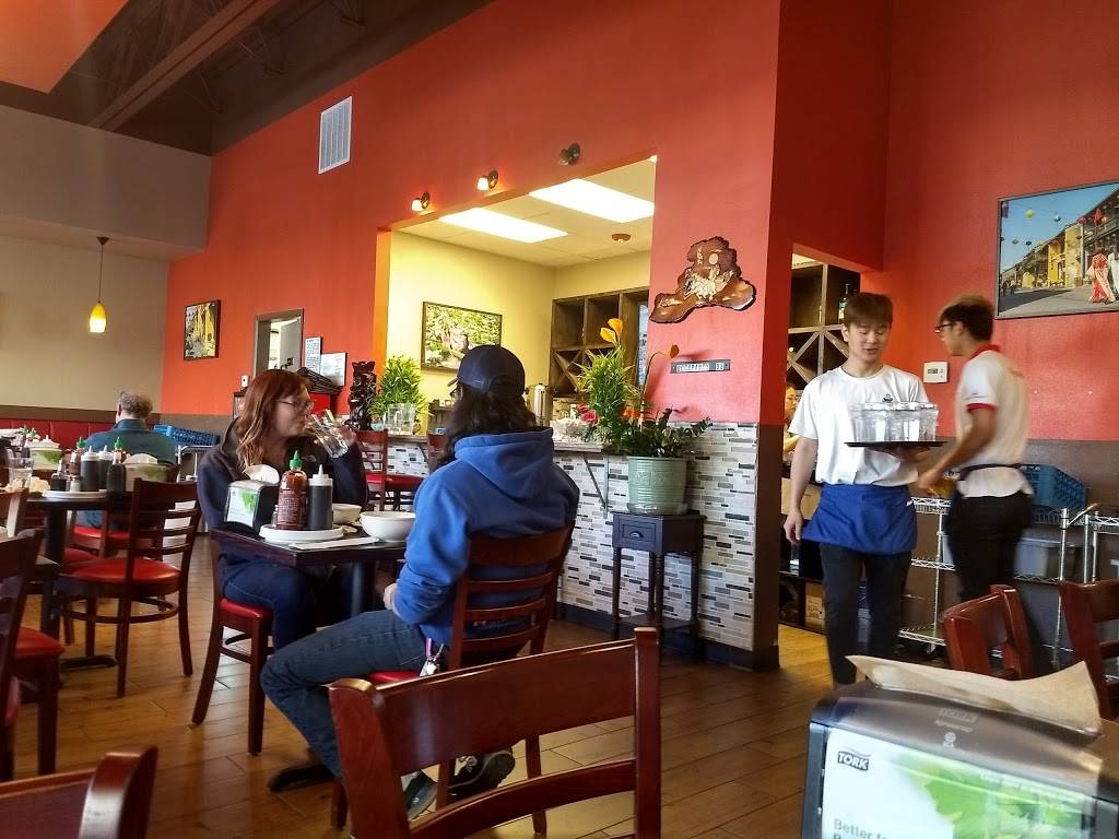 Pho Huong Viet | restaurant | 3175 1232 South, Hover St C-200, Longmont, CO 80501, USA | 7206004602 OR +1 720-600-4602