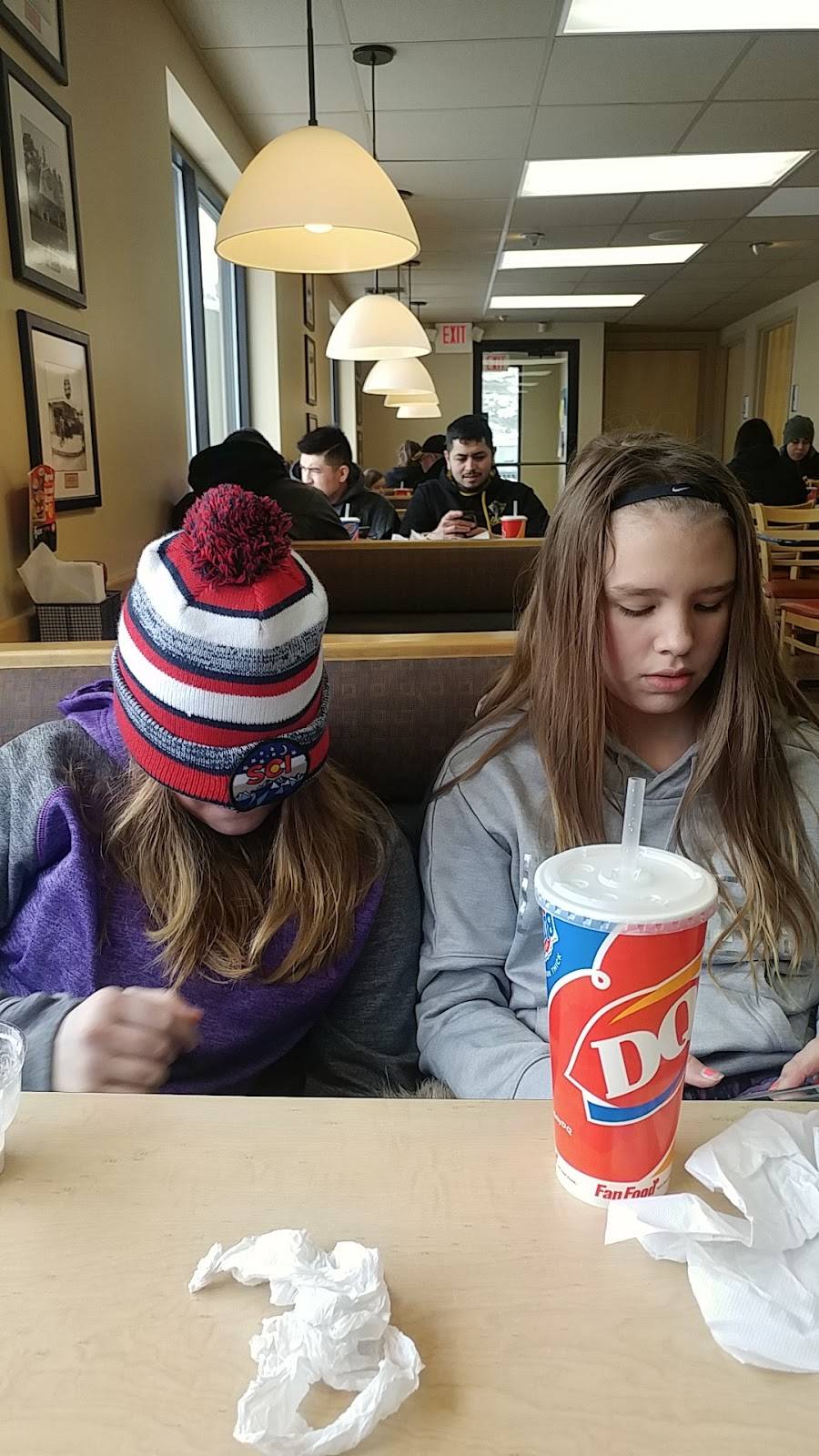 Dairy Queen Grill & Chill | restaurant | 1005 E Green Bay St, Shawano, WI 54166, USA | 7155265730 OR +1 715-526-5730