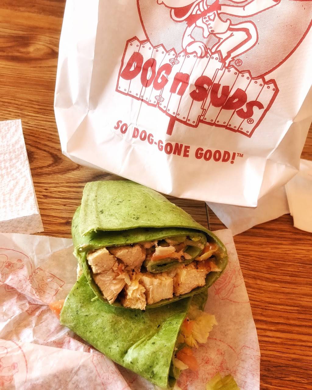 Dog N Suds Drive-in | restaurant | 454 Center St, Grayslake, IL 60030, USA | 8472234601 OR +1 847-223-4601