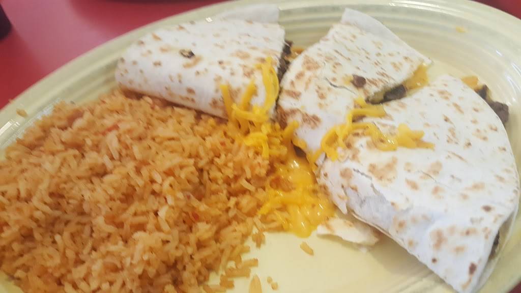 Los Dos Potrillos | restaurant | 401 TX-31, Chandler, TX 75758, USA | 9038496000 OR +1 903-849-6000