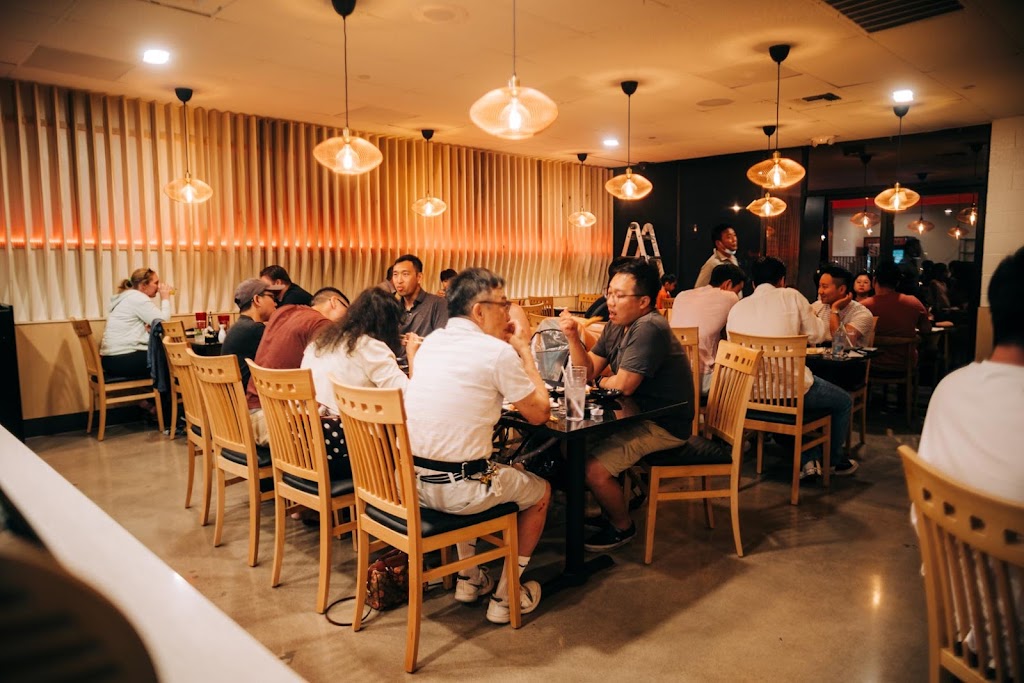 Crazy Tuna Sushi | restaurant | 941 W Elliot Rd, Chandler, AZ 85225, USA | 4808555535 OR +1 480-855-5535