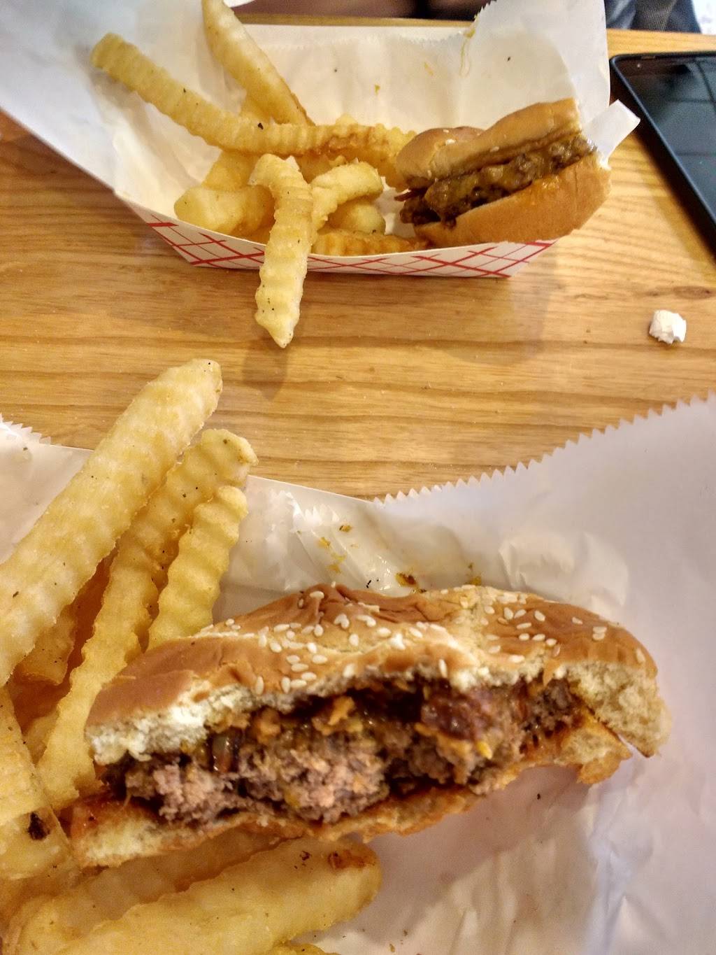 Fresh Burger | restaurant | 457 S Pleasantburg Dr, Greenville, SC 29607, USA | 8646094411 OR +1 864-609-4411