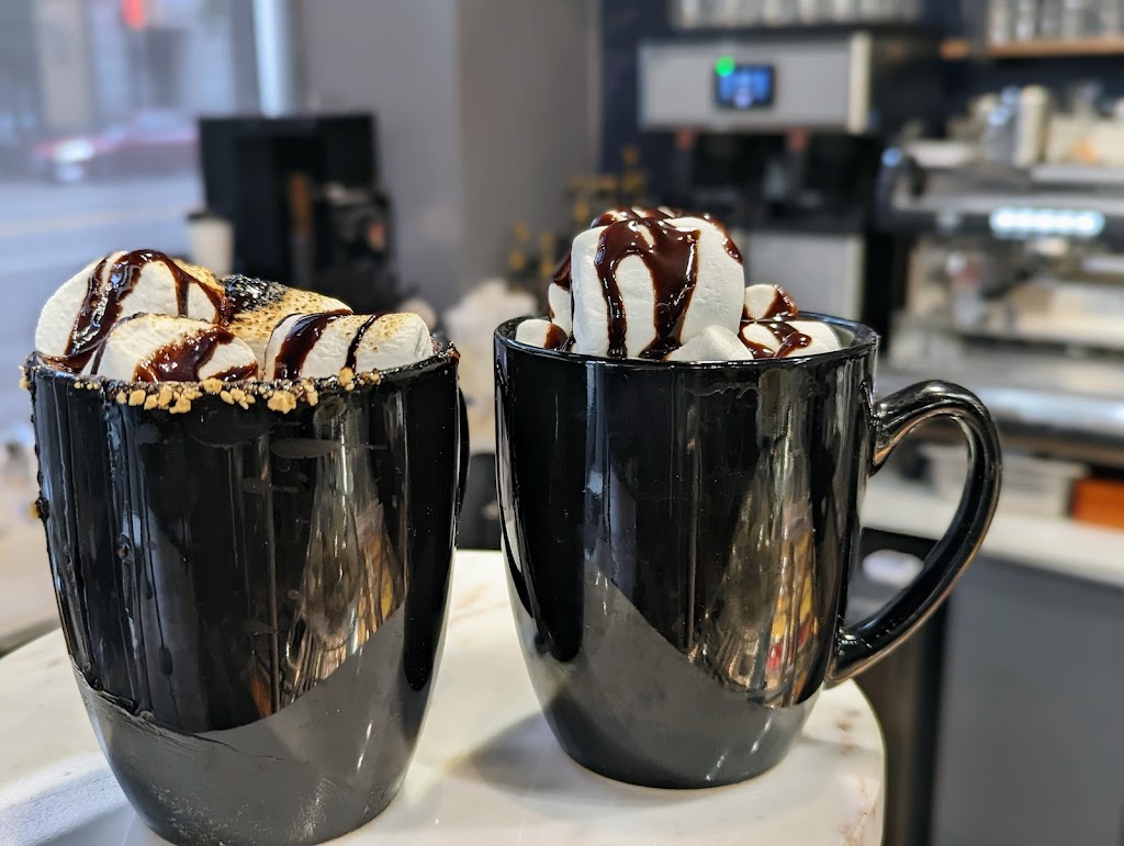 Decadent Chicago | restaurant | 1355 S Michigan Ave, Chicago, IL 60605, USA | 3126249101 OR +1 312-624-9101