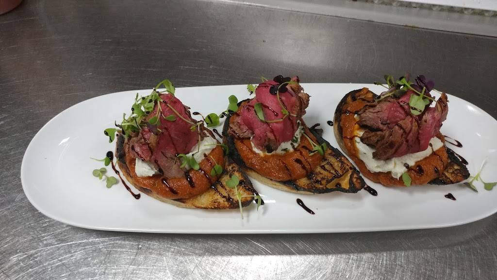 Yolo Restaurant & Lounge | restaurant | 5841 Transit Rd, East Amherst, NY 14051, USA | 7166884479 OR +1 716-688-4479