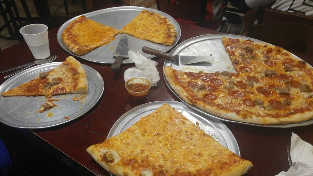 Caputos Pizzeria of Clifton Park | restaurant | 1675 U.S. 9, Clifton Park, NY 12065, USA | 5183839800 OR +1 518-383-9800