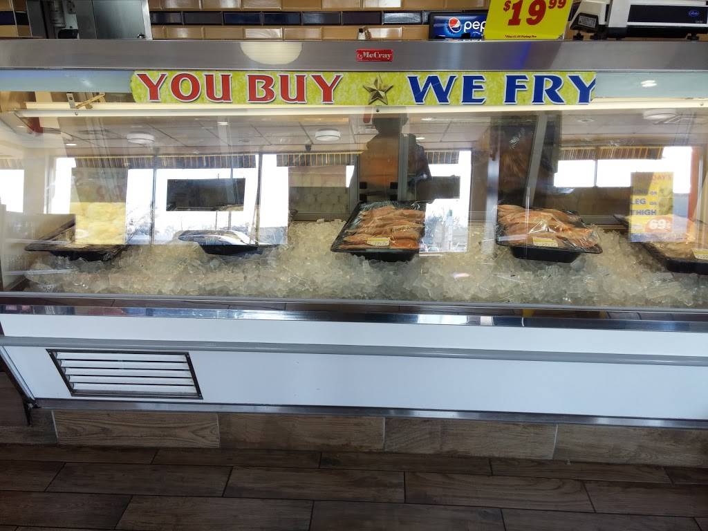 Captain Jays Fish & Chicken | meal takeaway | 13500 W Nine Mile Rd, Oak Park, MI 48237, USA | 2482067898 OR +1 248-206-7898