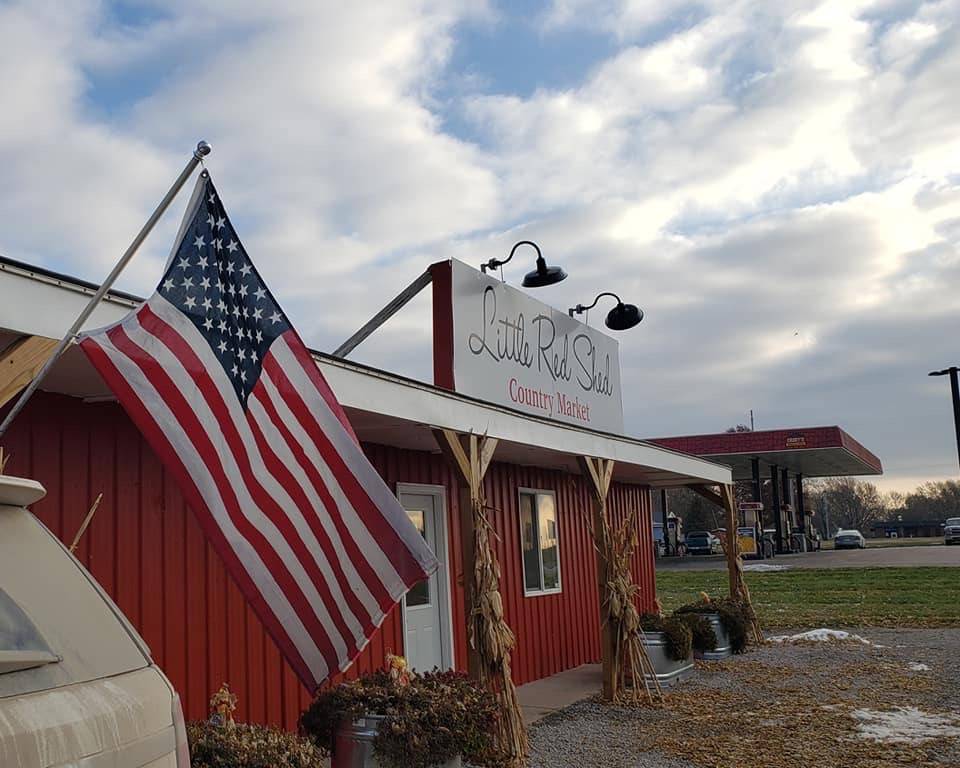 Little Red Shed Country Market | restaurant | 111west, Front St, La Monte, MO 65337, USA | 6606203069 OR +1 660-620-3069