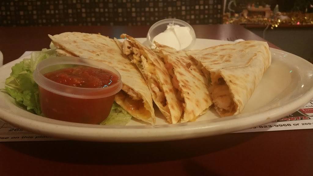 Family Affair | restaurant | 148 W Main St, Mendon, MI 49072, USA | 2694968600 OR +1 269-496-8600