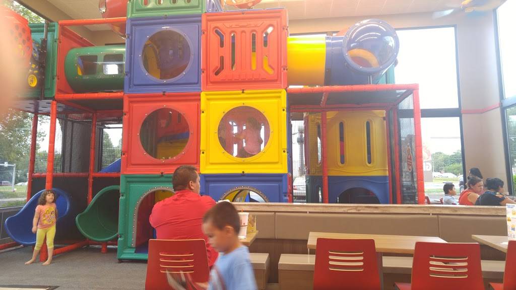 Burger King | restaurant | 340 Bristol Oxford Valley Rd, Langhorne, PA 19047, USA | 2159467984 OR +1 215-946-7984