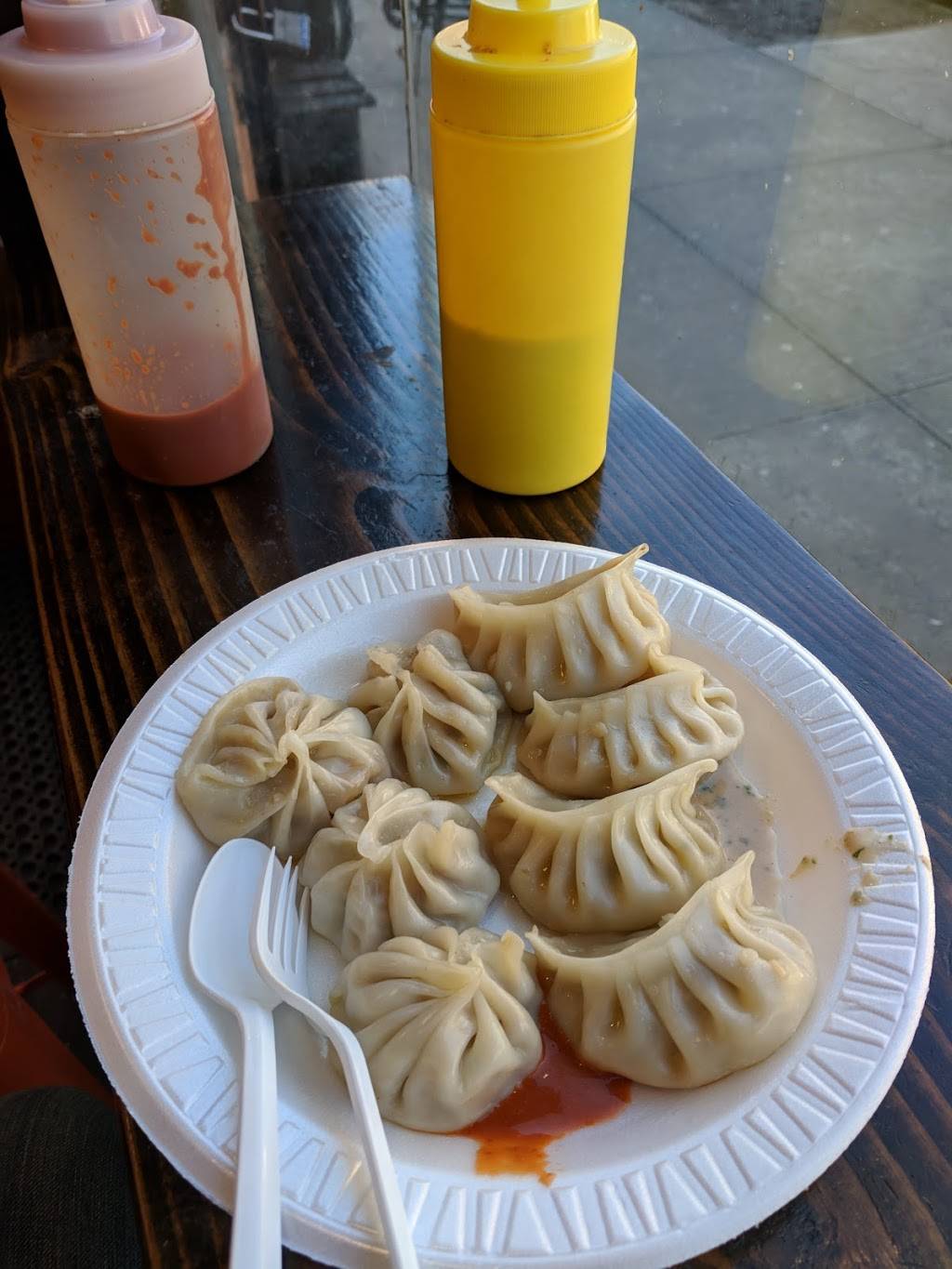 Momochai | restaurant | 57-16 Woodside Ave, Woodside, NY 11377, USA | 3477306089 OR +1 347-730-6089