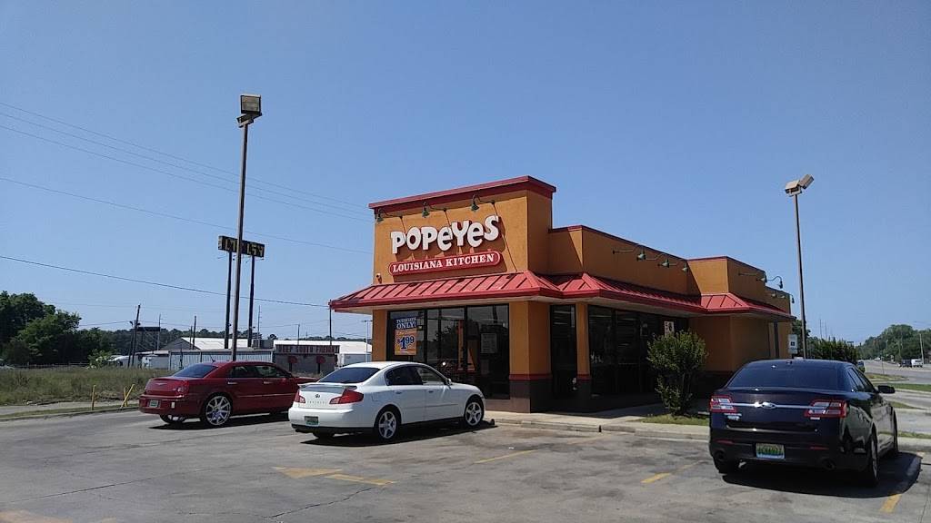 Popeyes Louisiana Kitchen | restaurant | 1717 Finley Blvd, Birmingham, AL 35204, USA | 2057148066 OR +1 205-714-8066