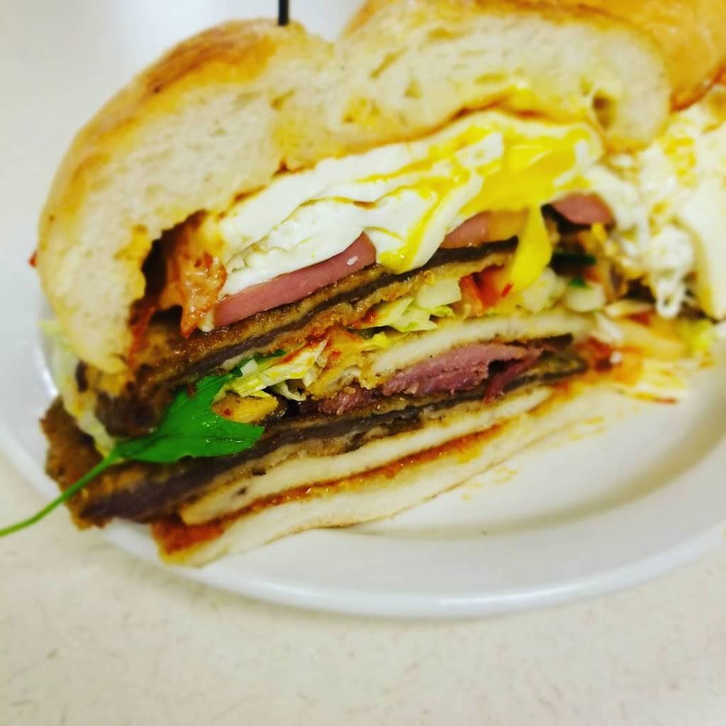 Pacos Tacos | restaurant | 1331 Greenway Cross, Madison, WI 53713, USA | 6084928552 OR +1 608-492-8552