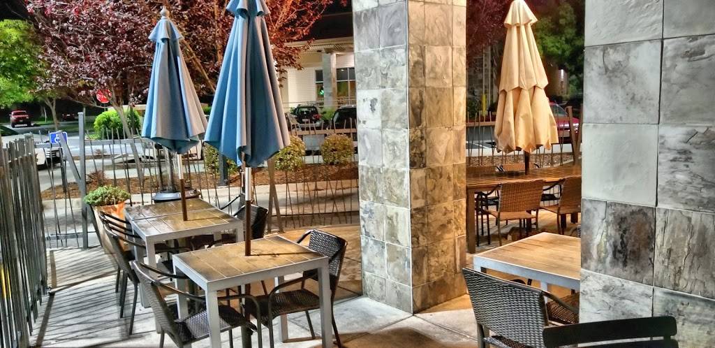 Moonstone Bistro | restaurant | 3425 Placer St Ste 110, Redding, CA 96001, USA | 5302413663 OR +1 530-241-3663