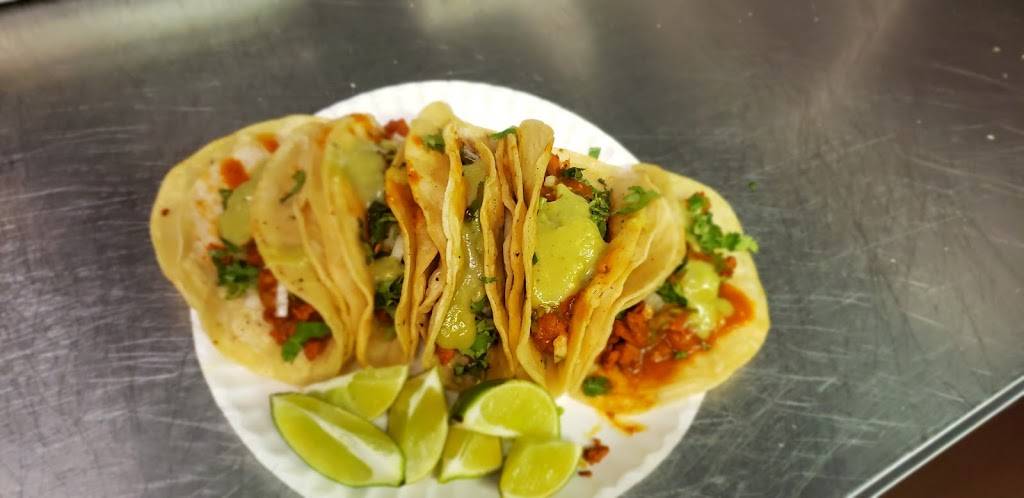 Yoyos pizza and Mexican restaurant | restaurant | 50 Mill St, Newburgh, NY 12550, USA | 8457874312 OR +1 845-787-4312