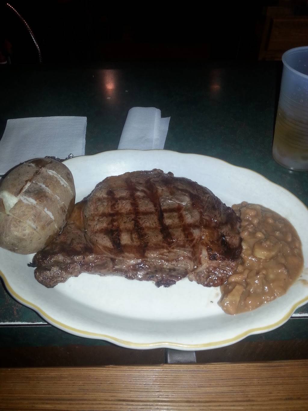 Big Beves Bar & Grill | restaurant | 1004 Main St, Manson, IA 50563, USA | 7124692135 OR +1 712-469-2135