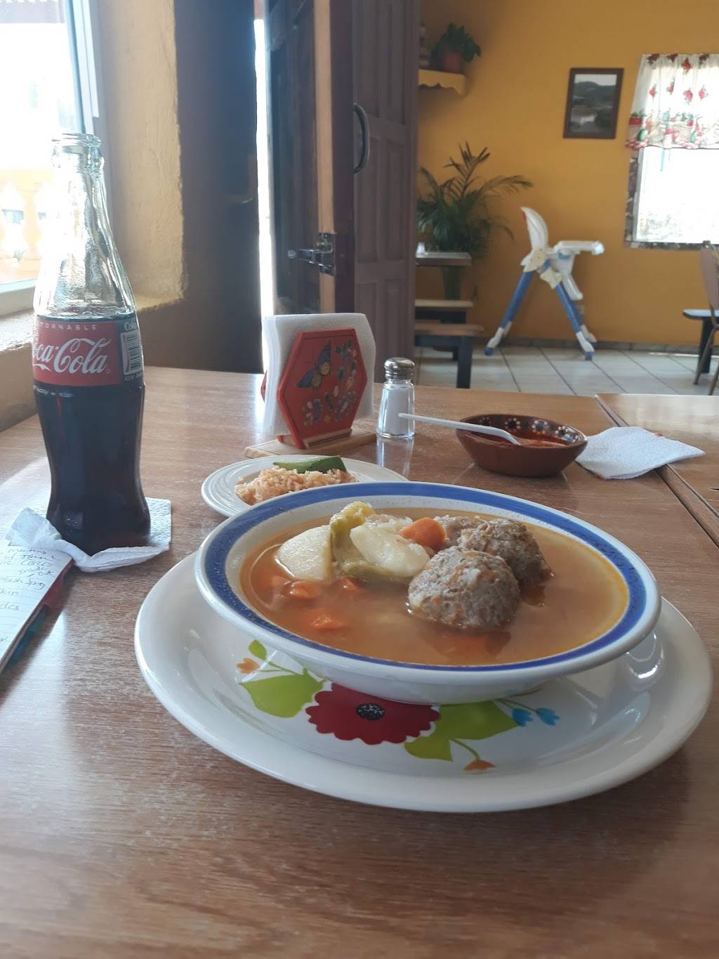 Loncheria La Mision | restaurant | Ensenada, Baja California, Mexico | 016461550395 OR +52 646 155 0395