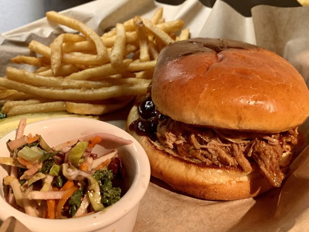 Gypsy Highway | restaurant | 2606 W Locust St, Davenport, IA 52804, USA | 5632328890 OR +1 563-232-8890