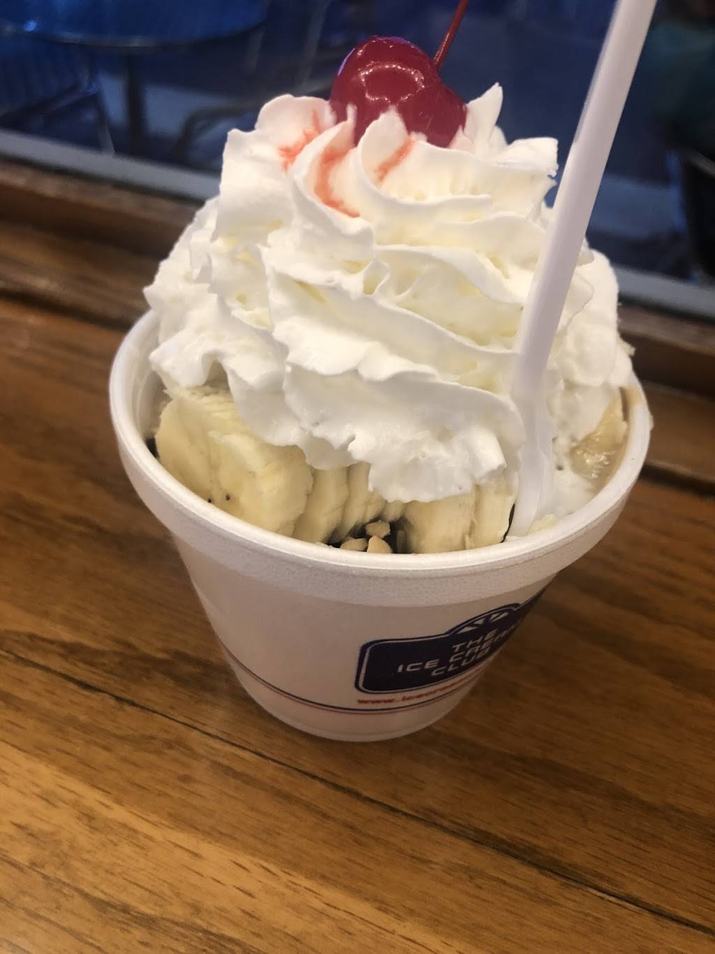 Ice Cream & Yogurt Club | restaurant | Manalapan, FL 33462, USA | 5615820778 OR +1 561-582-0778